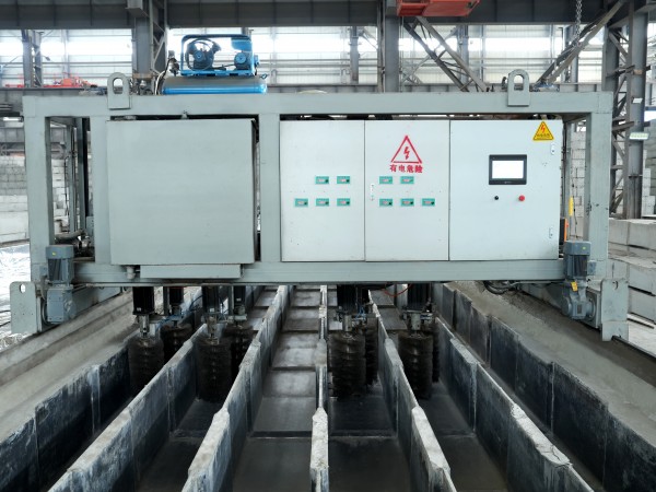 自動(dòng)清模機